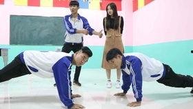 同学比赛吃瓜文案搞笑,笑果连连!